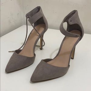 ‼️ HELP ‼️NFS (NOT FOR SALE)- LOOKING FOR STRING